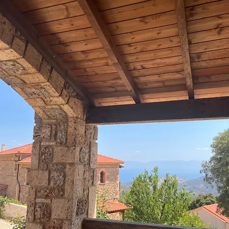 Feriehus Konstantina 4 Ambelokipoi (Corinthia)