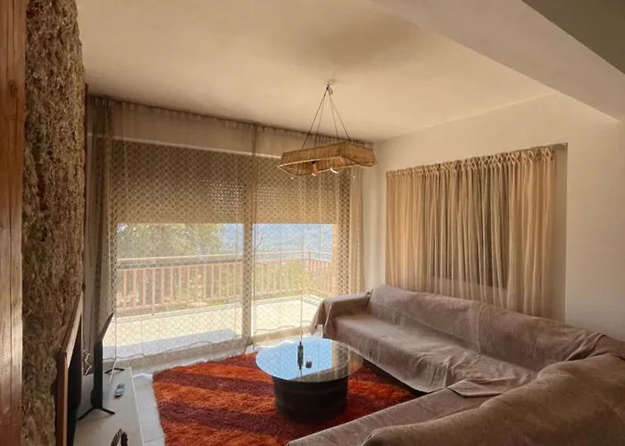 Konstantina 4 بيت للعطل