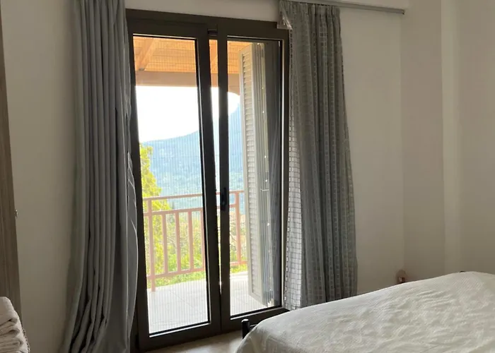 בית נופש Konstantina 4 Ambelokipoi (Corinthia)