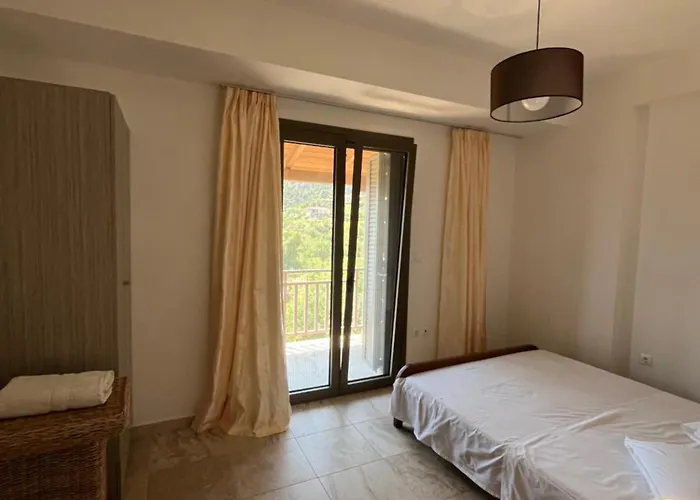 Konstantina 4 Ambelokipoi (Corinthia)