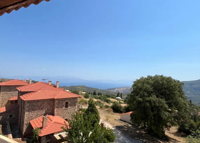 Konstantina 4 * Ambelokipoi (Corinthia)